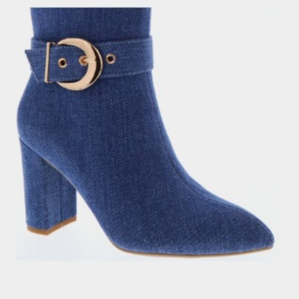NWT Denim Boots (Size 6) LAST PAIR